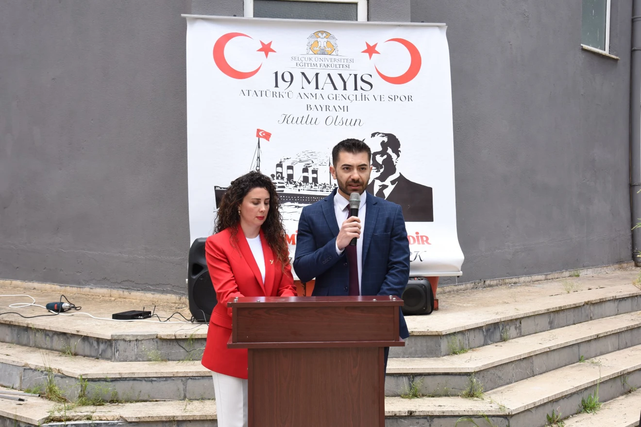 Selçuk Üniversitesi Eğitim Fakültesi’nde 19 Mayıs Coşkusu